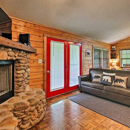 River Rush- Cozy Riverfront Cabin 5 Mi To Pigeon Forge Sevierville Exterior foto